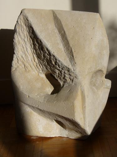 2006 - La générosité du carré | Matériaux : Pierre Calcaire de Paris | Techniques : Taille directe | Dimensions : 34 x 38 x 38 cm | Poids : 25 kg